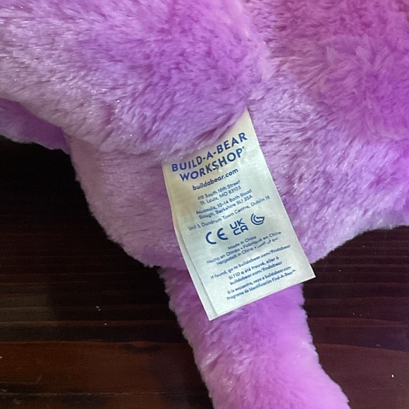 Build-A-Bear Workshop Otterly Adorable Otter Stuffed Animal. - Picture 3 of 4